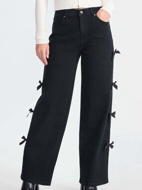 Madden NYC Bow jeans